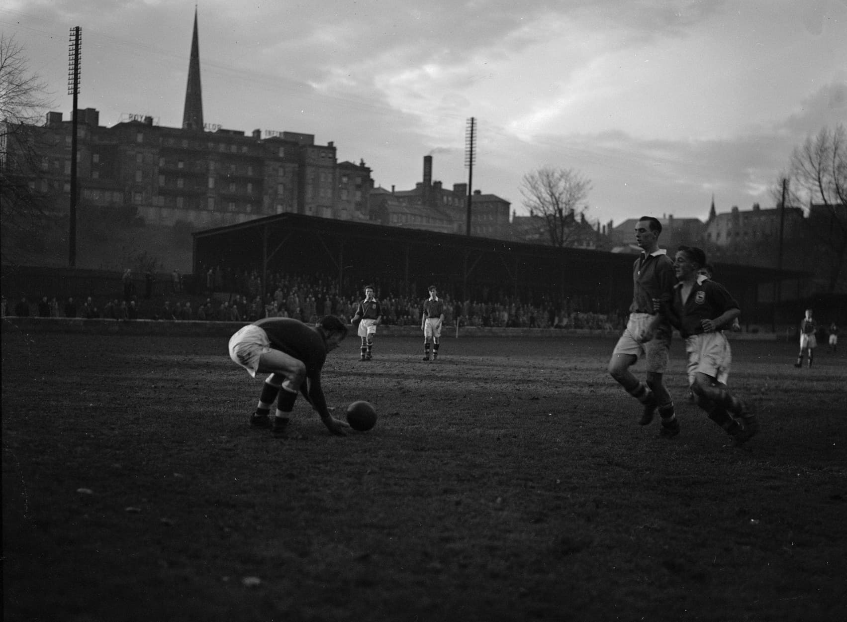 Stadionul din Gruia, unde CFR Cluj ar urma să joace prima manșă a eventualei duble europene. (Foto de arhivă: Geoff Charles / CC BY-SA 4.0, Wikimedia Commons)
