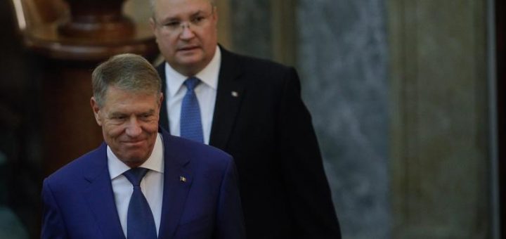 HOTNEWS.RO: „Epoca Iohannis s-a terminat”. Nicolae Ciucă respinge o viitoare funcție guvernamentală pentru Iohannis: „Nu e Putin, iar eu nu sunt Medvedev”