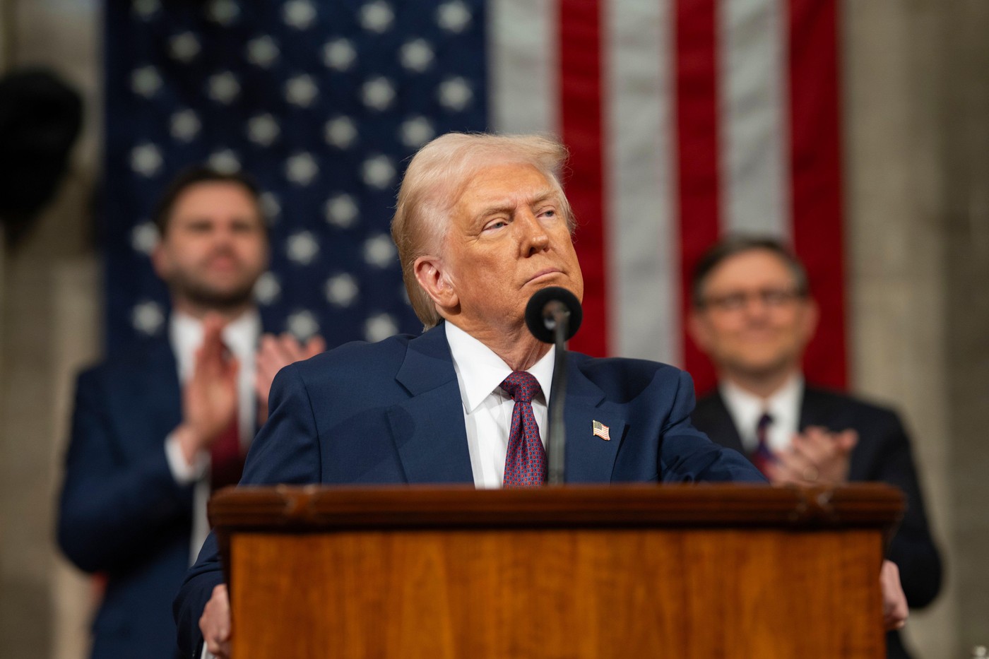 HOTNEWS.RO: La 100 de zile de mandat, alegătorii lui Donald Trump resimt efectele tarifelor, dar majoritatea speră într-un câştig pe termen lung