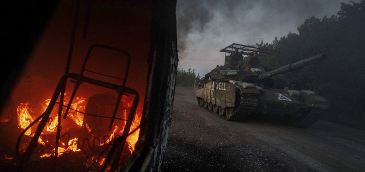 HOTNEWS.RO: Ofensivă de amploare a rușilor în nord-estul Ucrainei. Tactica folosită acum nu le va aduce câștiguri semnificative, cred analiștii militari