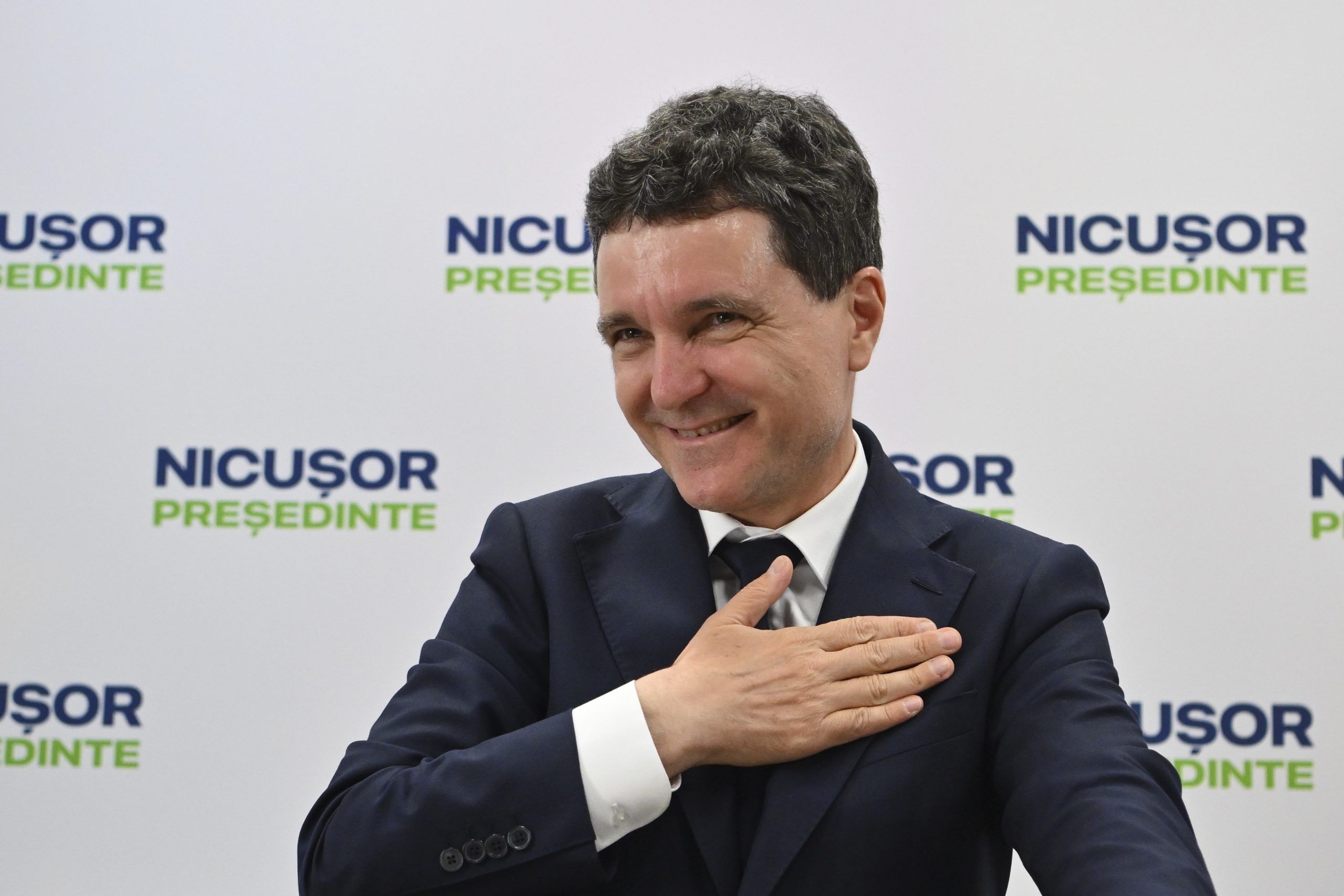 HOTNEWS.RO: Important lider USR vorbește despre cea mai bună formă de guvernare. Ce spune el, întrebat dacă Nicușor Dan are nevoie de susținerea partidelor
