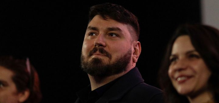 HOTNEWS.RO: Micutzu, mesaj pentru votanții din diaspora privind liderii partidelor cu care s-a întâlnit Simion: „Fix ăia care v-au scuipat și v-au umilit când v-ați mutat la ei în țară”