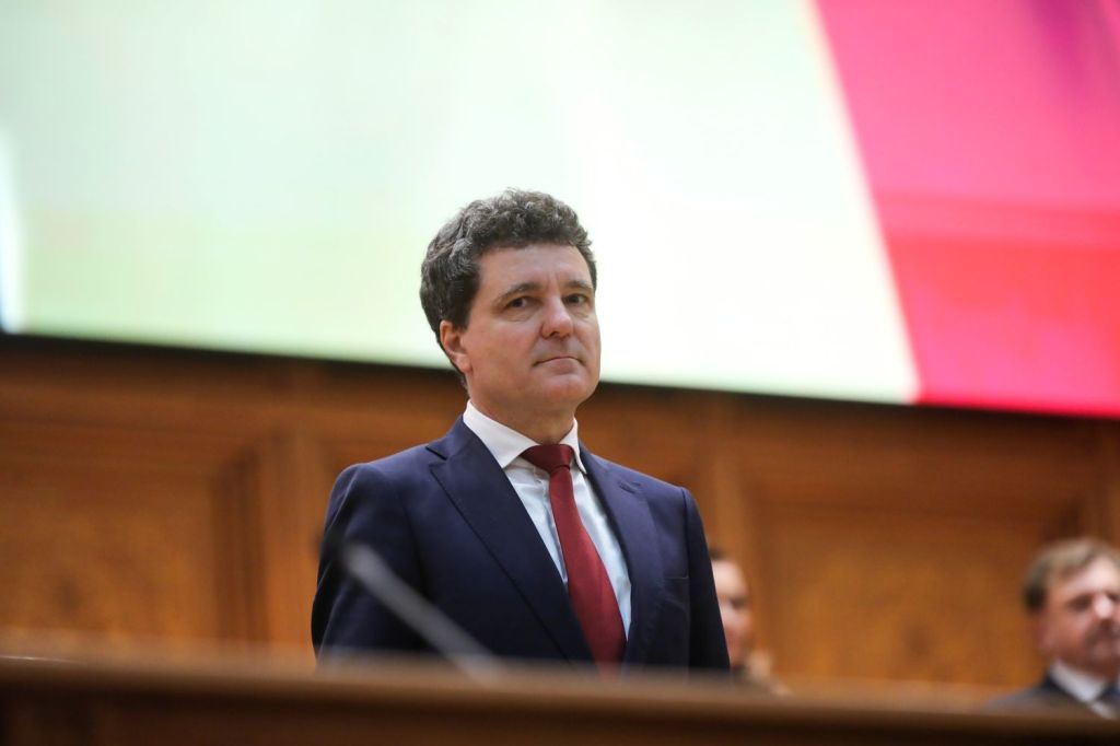 HOTNEWS.RO: Fără consens după discuțiile de la Cotroceni ale partidelor privind reducerea deficitului bugetar. Care sunt propunerile PSD, PNL și USR și unde nu se înțeleg