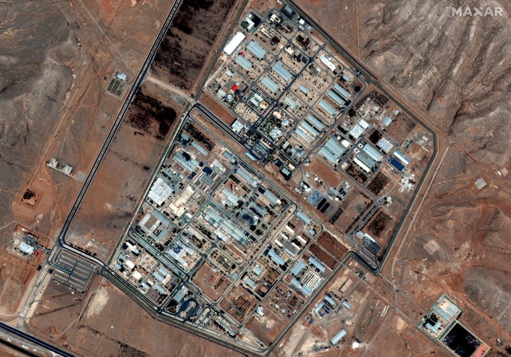 HOTNEWS.RO: Prima reacție a Chinei după ce SUA au bombardat instalațiile nucleare ale Iranului
