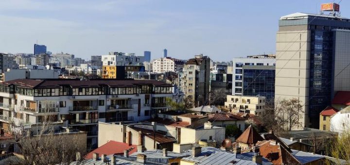 HOTNEWS.RO: Sute de blocuri din București și Spitalul Fundeni rămân fără apă caldă în următoarele zile, pentru lucrări. Care sunt zonele afectate