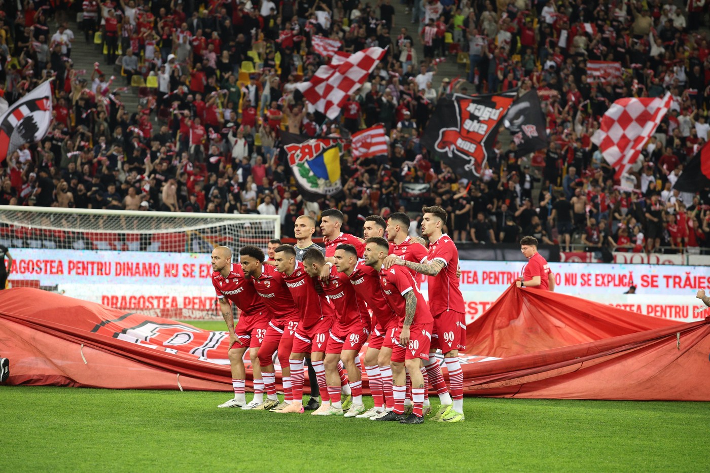 HOTNEWS.RO: Unul dintre cele mai iubite cluburi de fotbal din România scapă de insolvență. Din nou