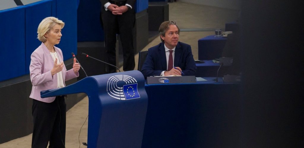 HOTNEWS.RO: Înaintea votului de joi, Viktor Orban o amenință pe Ursula von der Leyen cu „o zi turbulentă” și îi transmite un mesaj tranșant / Ce imagine a postat