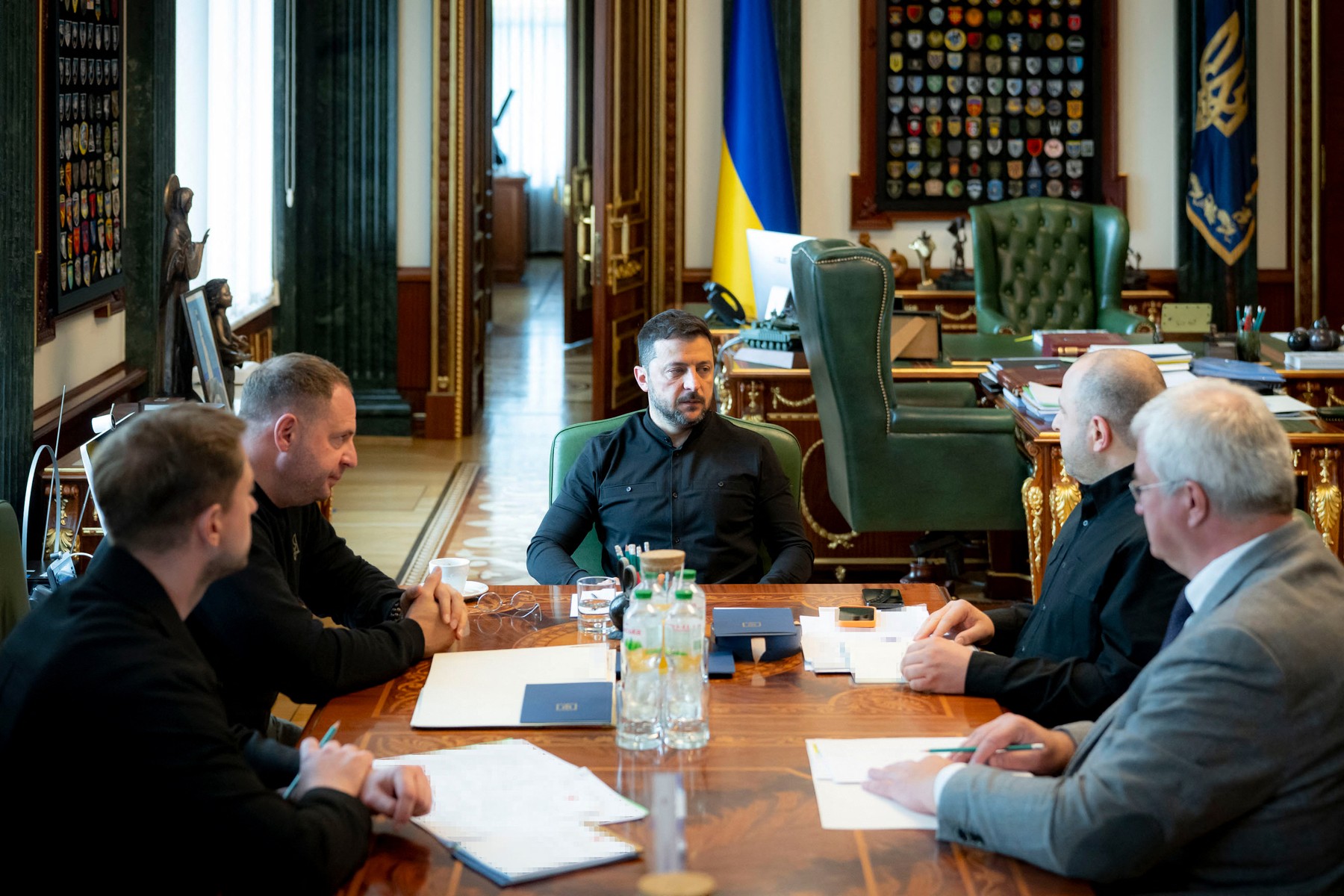 HOTNEWS.RO: Numele pe care Zelenski vrea să-l vadă ambasador în SUA: un actual ministru, anchetat pentru abuz de putere