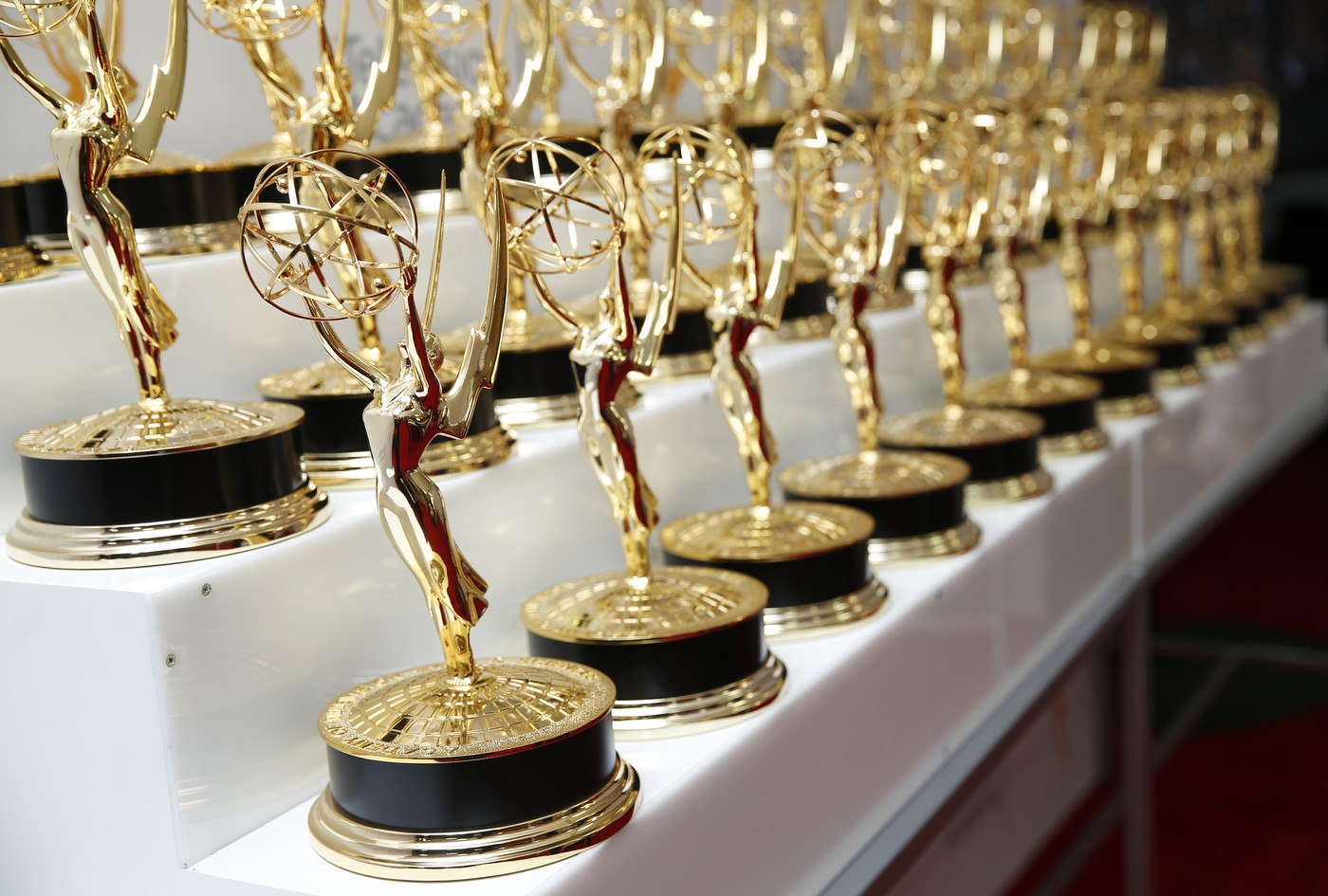 HOTNEWS.RO: Premiile Emmy 2025: Serialul „Severance”, marele favorit. Care sunt cele mai importante nominalizări