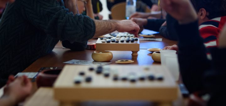 HOTNEWS.RO: Prima femeie care a primit al nouălea dan se retrage, la 98 de ani, din activitatea profesionistă a unuia dintre cele mai populare jocuri de strategie din Japonia