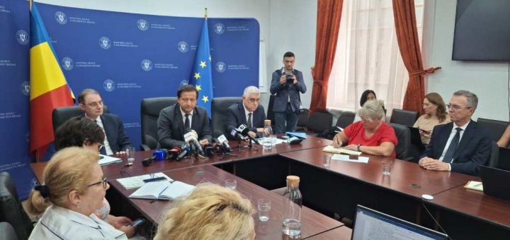 HOTNEWS.RO: Schimbările la plata pensiilor private: Sindicatele și patronatele, front comun împotriva dublei impozitări: „Ni se pare absurd” / Ce spun autoritățile