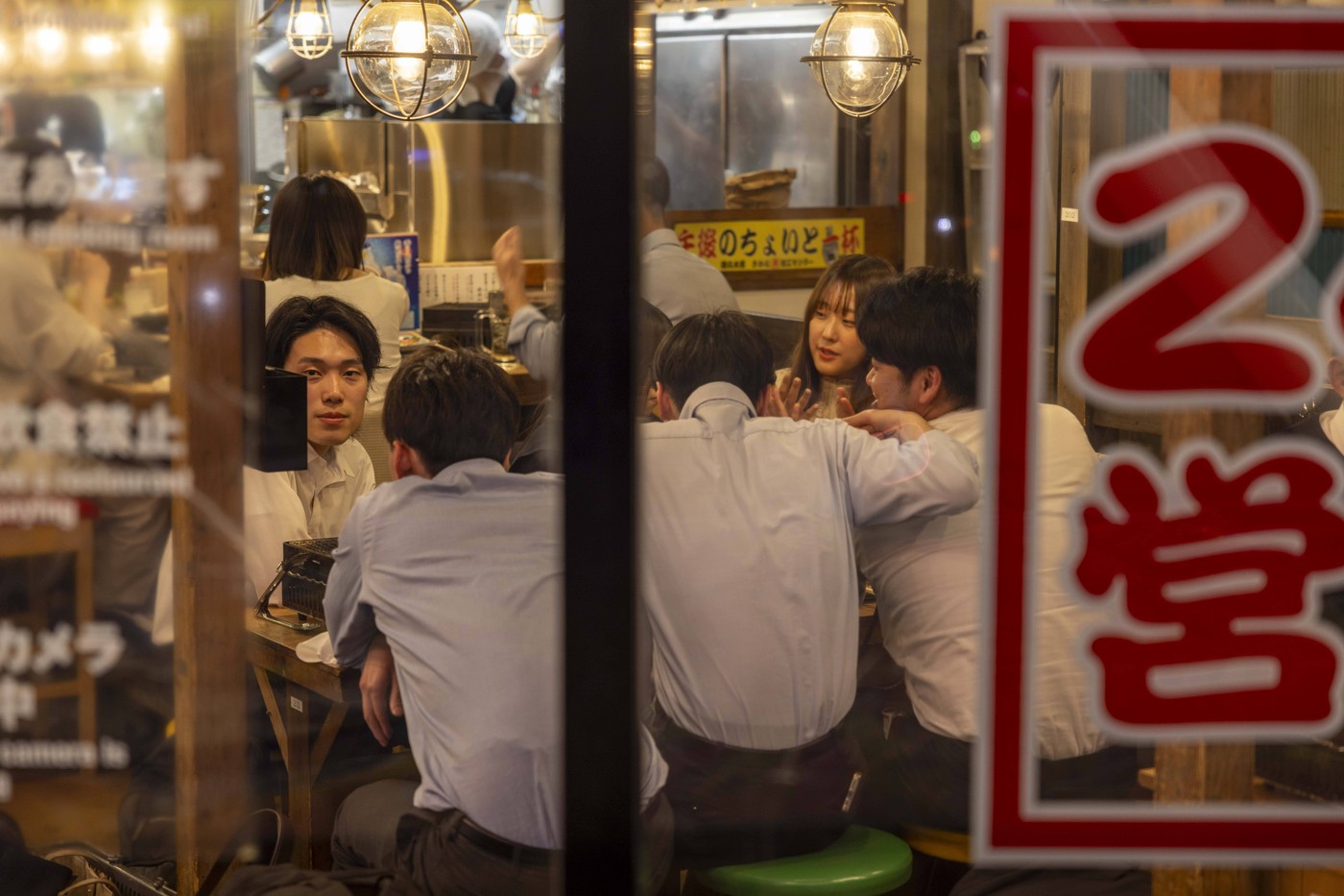 HOTNEWS.RO: Angajații restaurantelor japoneze se plâng șefilor că turiștii străini le oferă bacșișuri. „Nu vrem cultura bacșișului în Japonia”