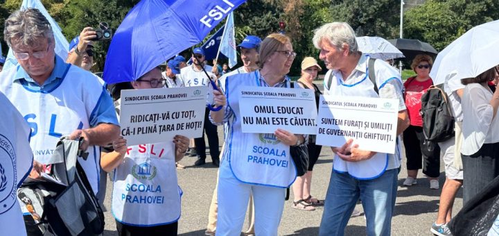 HOTNEWS.RO: „Nu noi am distrus bugetul statului și nu noi trebuie să fim primii pedepsiți” / „Eu și colegii mei am făcut meditații gratuite, din suflet, ca elevii să ia BAC-ul” / Cum arată, pentru profesori, începutul de an școlar