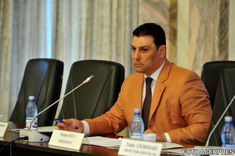 HOTNEWS.RO: Un deputat susține că „ONG-uri de promovare a homosexualității încurajează tinerii romi spre Satana”. A fost reclamat la CNCD pentru „derapaj homofob”