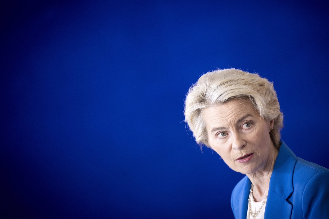 HOTNEWS.RO: Ursula von der Leyen: Europa elaborează planuri „precise” de trimitere de trupe în Ucraina, ca parte a garanţiilor de securitate post-conflict