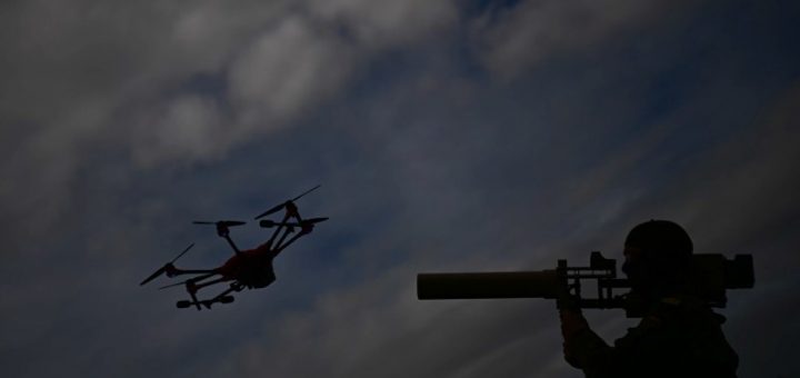 HOTNEWS.RO: Când vrea UE să fie gata zidul său anti-drone. O „foaie de parcurs” le va fi prezentată șefilor de stat și de guvern la summitul de săptămâna viitoare
