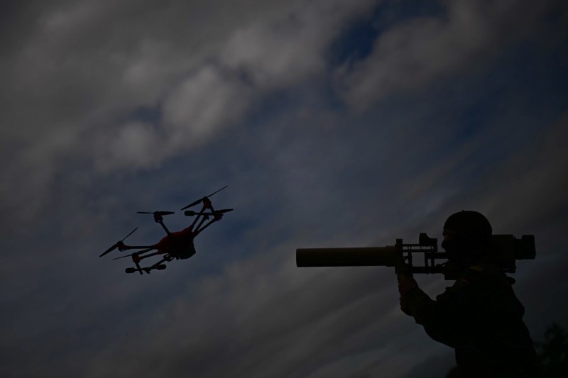 HOTNEWS.RO: Când vrea UE să fie gata zidul său anti-drone. O „foaie de parcurs” le va fi prezentată șefilor de stat și de guvern la summitul de săptămâna viitoare