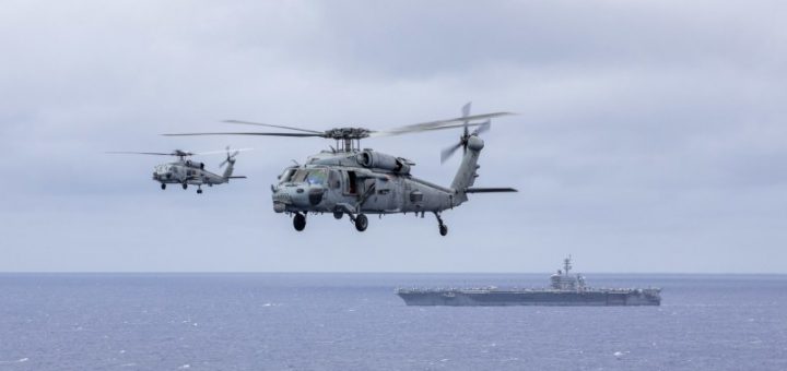HOTNEWS.RO: Explicația lui Trump după ce portavionul USS Nimitz al Marinei SUA a pierdut în doar 30 de minute un avion de vânătoare Super Hornet și un elicopter Sea Hawk