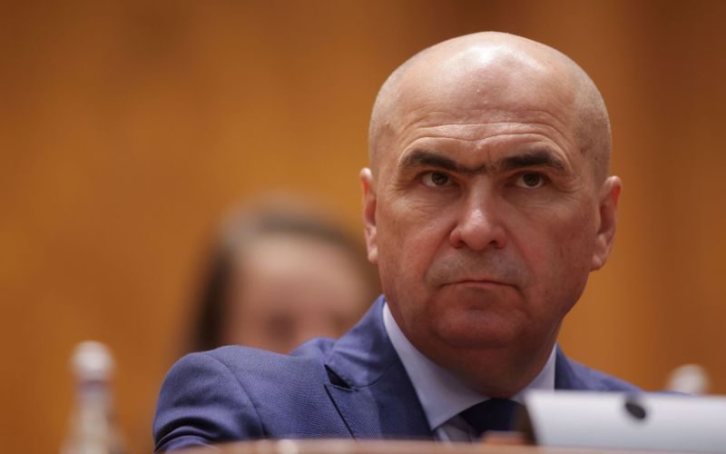 HOTNEWS.RO: Ilie Bolojan, după ce CCR a validat două dintre legile asumate de Guvern: „Avem nevoie de un stat corect, care nu-și bate joc de banul public”. Premierul nu a făcut nicio referire la legea pensiilor magistraților, amânată din nou