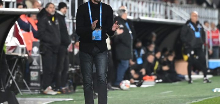 HOTNEWS.RO: SuperLiga: Marius Măldărășanu, resemnat după înfrângerea cu CFR Cluj: „Trebuie să ne câștigăm punctele cu echipele de nivelul nostru”