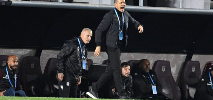 HOTNEWS.RO: SuperLiga: Rapid egalează liderul, după a patra victorie consecutivă