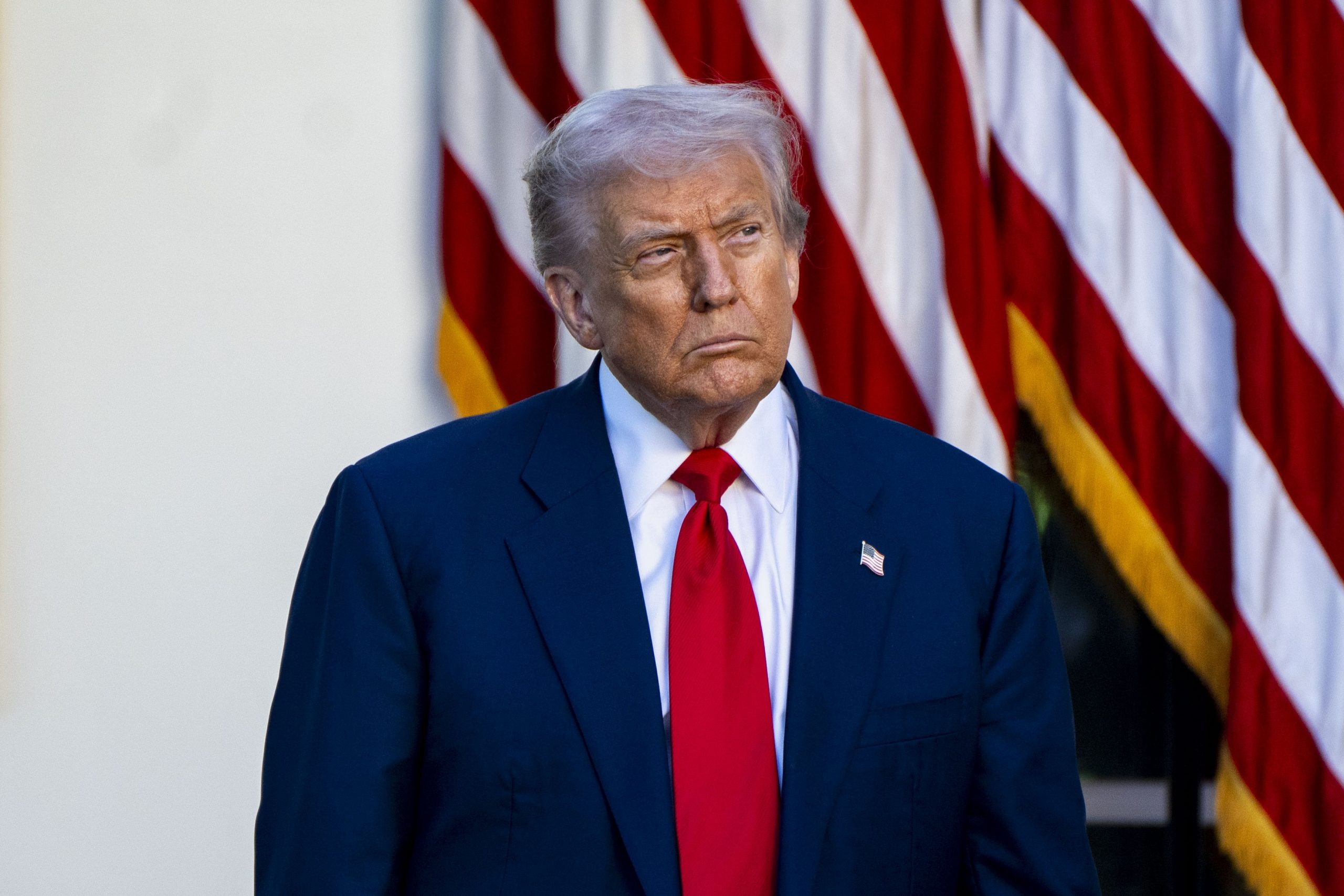 HOTNEWS.RO: Trump somează Hamas: „Altfel, Israelul se întoarce în Gaza imediat ce dau eu ordinul” / Despre eforturile sale de pace: „A trebuit să-i opresc, m-am certat cu Bibi”
