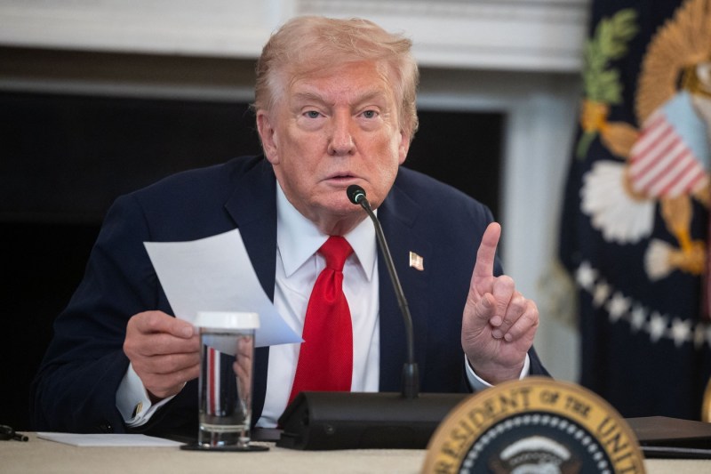 HOTNEWS.RO: VIDEO Donald Trump, avertisment dur pentru Hamas: „Dacă nu se dezarmează, îi vom dezarma noi”