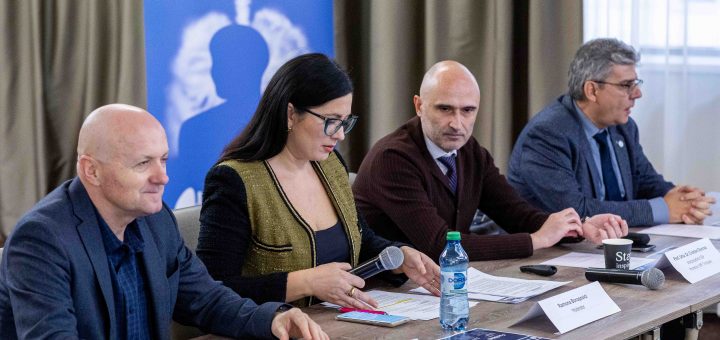 HOTNEWS.RO: Campania RESPIR 2025. Un milion de români au astm și până la 10 la sută dintre ei au forme severe ale bolii. Pentru ei, medicii pneumologi recomandă un management modern, la standarde europene, cu tratamente eficiente