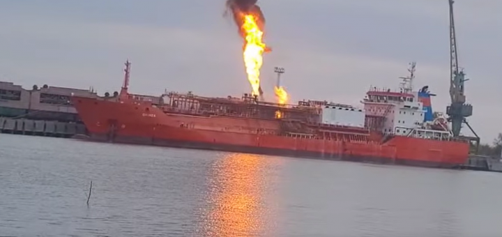 HOTNEWS.RO: VIDEO Sute de oameni, evacuați din localitățile Plauru și Ceatalchioi din Tulcea, după ce rușii au lovit o navă pe Dunăre. Arafat: „Este încărcată cu 4.400 de tone de GPL”. Risc major de explozie