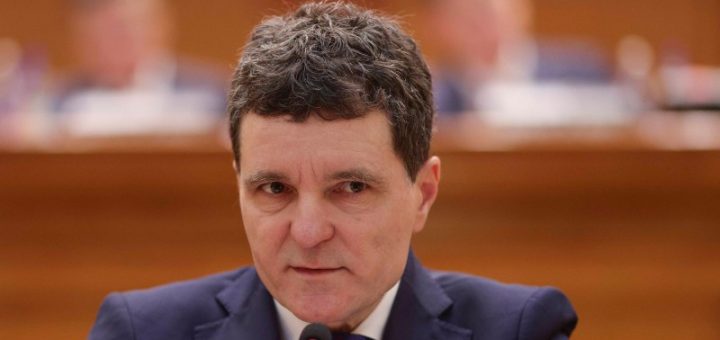 HOTNEWS.RO: „Bate-te cu Doroftei, dar nu agresa femeile”. Nicușor Dan anunță un raport privind violența domestică și femicidele din România