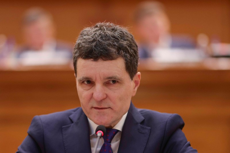 HOTNEWS.RO: „Bate-te cu Doroftei, dar nu agresa femeile”. Nicușor Dan anunță un raport privind violența domestică și femicidele din România