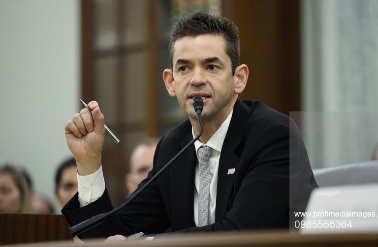 HOTNEWS.RO: Jared Isaacman, propus din nou de Trump la șefia NASA, promite că SUA vor reajunge pe Lună înaintea Chinei