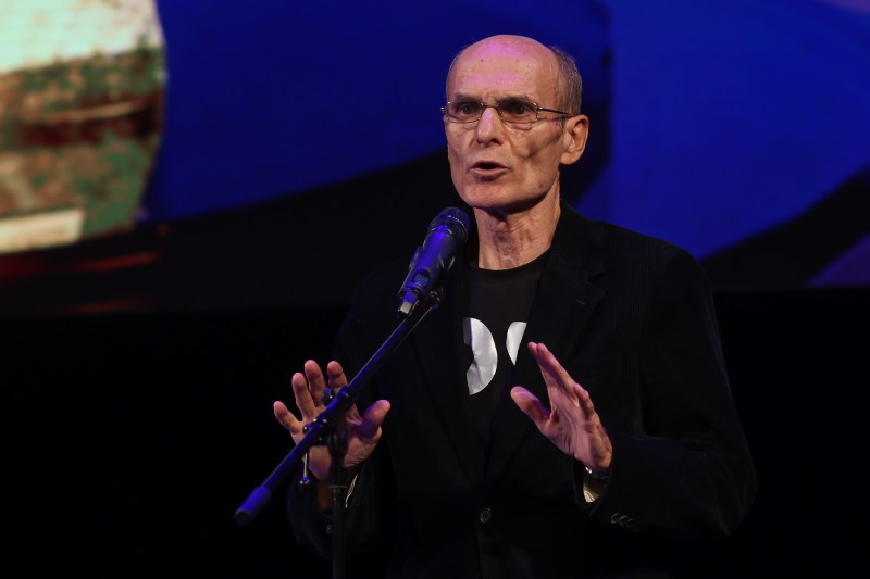 HOTNEWS.RO: Observația lui Cristian Tudor Popescu despre „vocea României în lume”, după interviul lui Nicușor Dan acordat Politico