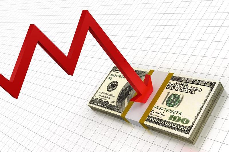 HOTNEWS.RO: „S-ar putea să avem în ultimul trimestru un alt minus faţă de trimestrul III; n-ar fi exclusă recesiunea tehnică”, spune unul din cei mai titrați economiști