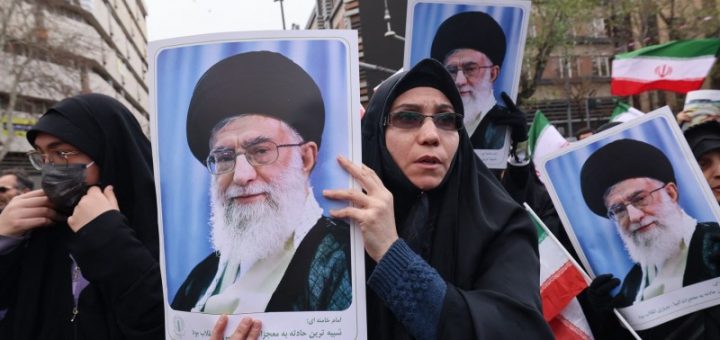 HOTNEWS.RO: Ce imagini sunt difuzate în aceste momente la televiziunea din Iran. „Am făcut ceva atât de prostesc”