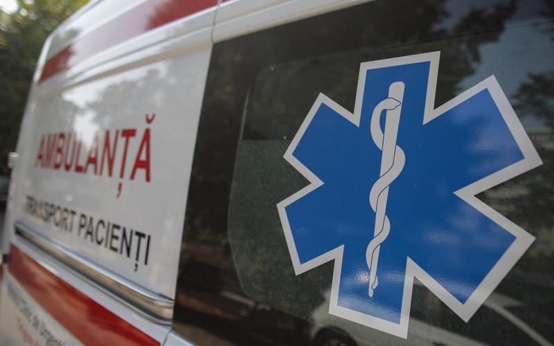 HOTNEWS.RO: Peste 700 de persoane au avut nevoie de ambulanţă în București și Ilfov, în noaptea de Anul Nou. Numărul urgențelor, în creștere mare față de anul trecut