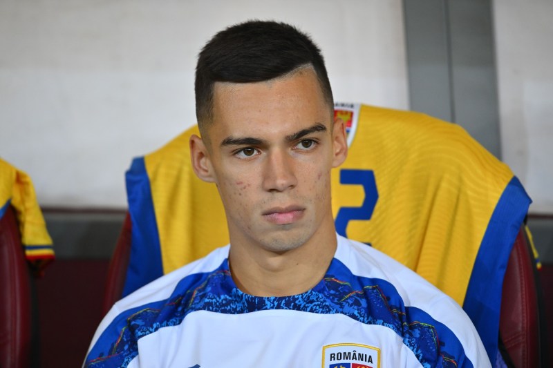 HOTNEWS.RO: SuperLiga: Căpitanul lui Dinamo, sfătuit de un fost atacant să nu meargă în Ucraina. „Pentru club suma este amețitoare”