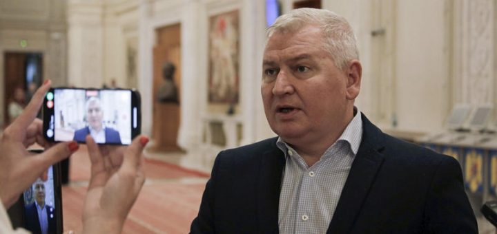 HOTNEWS.RO: Cum explică PNL că a votat împotriva unui proiect USR care reintroduce obligativitatea publicării declarațiilor de avere