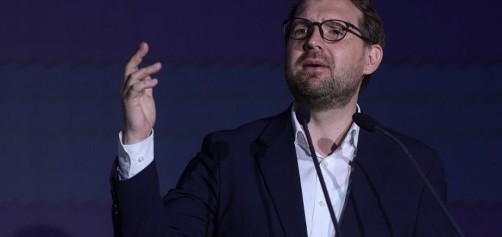 HOTNEWS.RO: Dominic Fritz, despre bugetul pentru 2026: „USR nu va fi de acord să spunem «trecem în caiet și să plătească următoarea generație pentru cadourile PSD»”