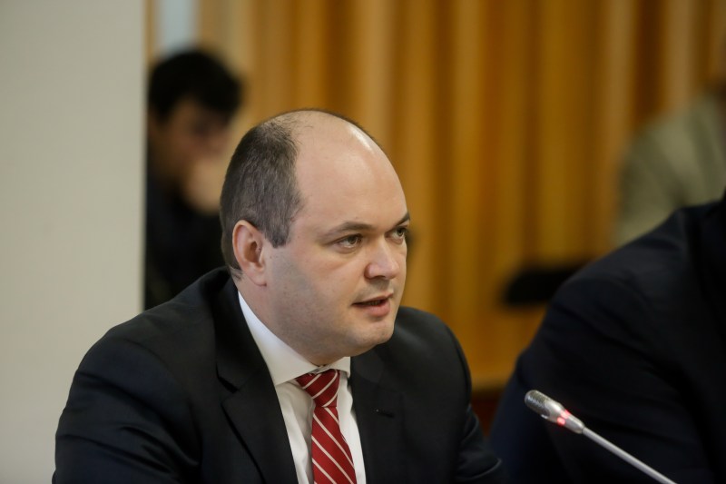 HOTNEWS.RO: Ionuț Dumitru, consilierul premierului: 90% din taxe merg pe salarii și pensii