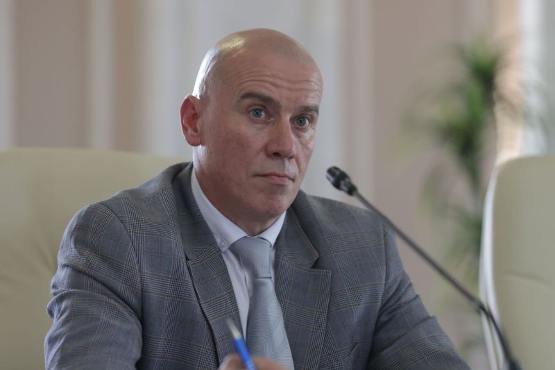 HOTNEWS.RO: Ministrul Culturii reclamă „un nou fakenews” despre pontajul din teatre. „Se întâmplă de peste trei decenii”