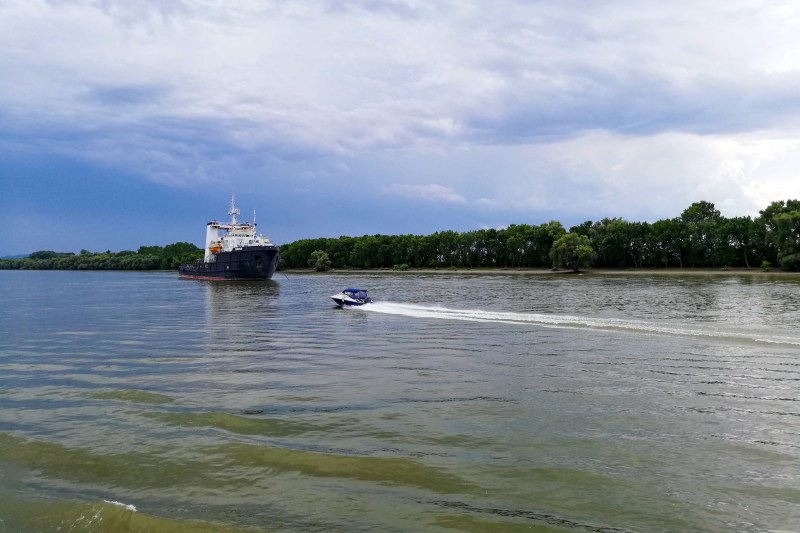 HOTNEWS.RO: O navă românească s-a scufundat în canalul Sulina. Căpitănia Tulcea anchetează circumstanțele accidentului