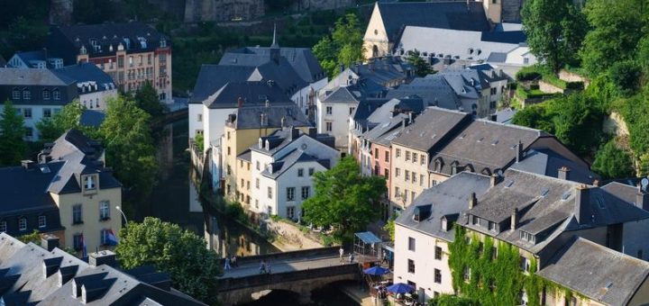 HOTNEWS.RO: România și Luxemburg, țările atipice din UE în privința imigranților. Date oficiale ale Eurostat