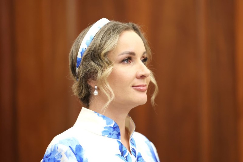 HOTNEWS.RO: Rusia anunță repatrierea unor copii și îi mulțumește Melaniei Trump. Mesajul transmis de comisara lui Putin