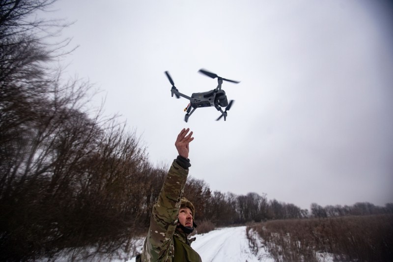 HOTNEWS.RO: Ucraina va produce drone în interiorul UE. A doua fabrică de armament „externalizată” de Kiev