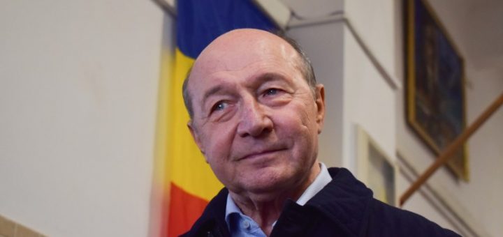 HOTNEWS.RO: Băsescu, despre mizele ofertei făcute de Macron: „Acum nu mai știi dacă protecția nucleară din NATO este mai puternică decât prietenia lui Trump cu Putin”