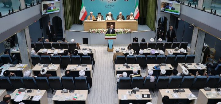 HOTNEWS.RO: Cine este Mojtaba Khamenei, ales noul lider suprem al Iranului