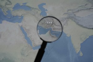 HOTNEWS.RO: Armata SUA, după prima zi de blocadă în Ormuz: Șase nave, obligate să se întoarcă. Datele de monitorizare sunt puțin mai nuanțate