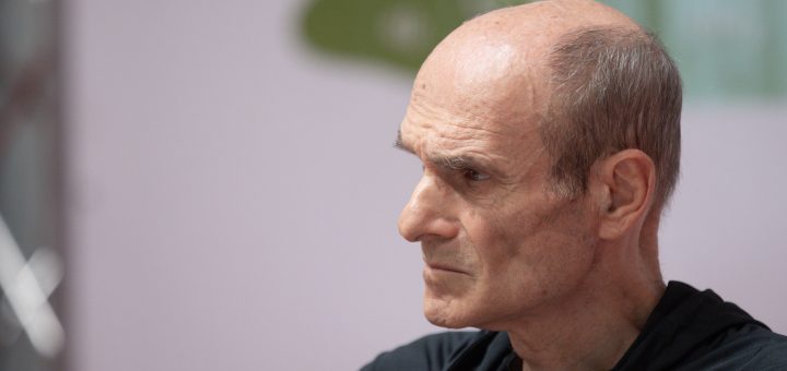 HOTNEWS.RO: CTP, după apelul la calm al președintelui: „Păi, poți să cazi în prăpastie foarte calm, fără să țipi, fără să dai din mâini”