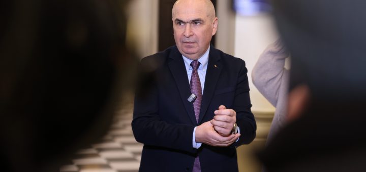 HOTNEWS.RO: Ilie Bolojan, despre măsurile luate în criza combustibililor: „Acţionăm în limita posibilităţilor. Guvernul nu are niciun beneficiu de pe urma creşterii preţurilor”